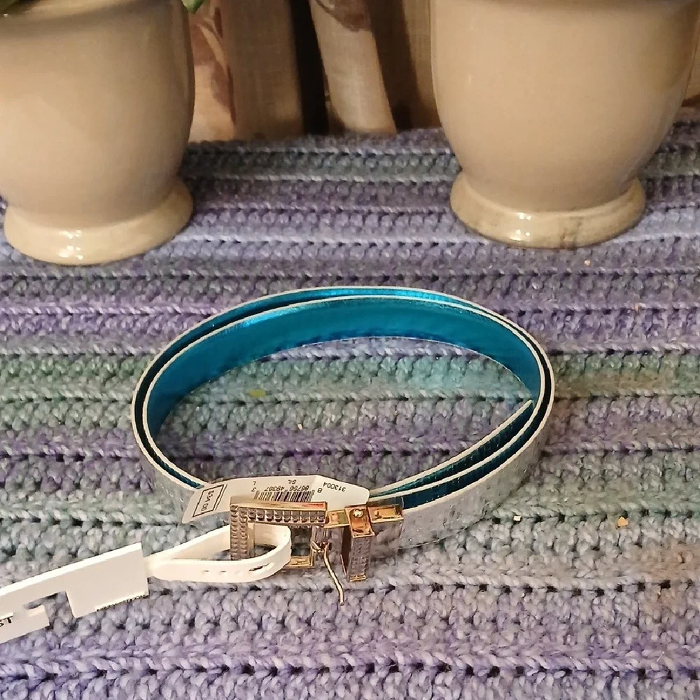 Nine West Turquoise and White Belt